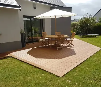 abri de jardin en bois à Fougères - image 3