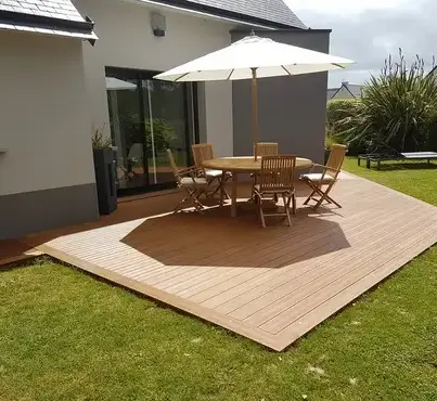 abri de jardin en bois à Sens-de-Bretagne - image 2