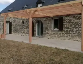 bardage bois à Maen Roch - image 3