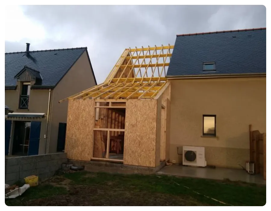 charpente traditionnelle maen roch