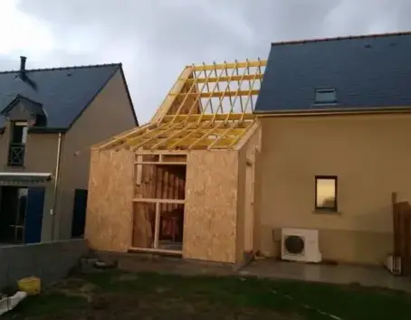 charpentier à Combourg - image 2