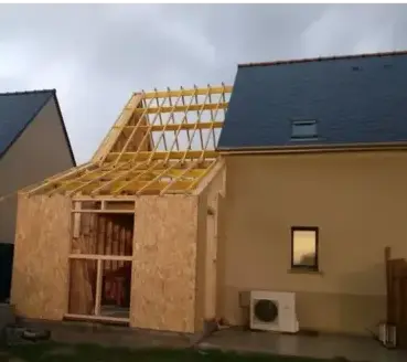 charpentier à Saint-James - image 3