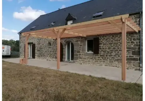 pergola bois à Saint-Aubin-du-Cormier - image 2